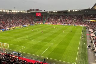Ostudná prohra pražské Slavie jde i za trenérem Trpišovským - Médium.cz